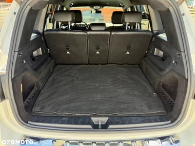 Mercedes-Benz GLB 250 4Matic 8G-DCT — zdjęcie 38