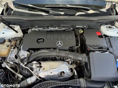 Mercedes-Benz GLB 250 4Matic 8G-DCT — zdjęcie 40