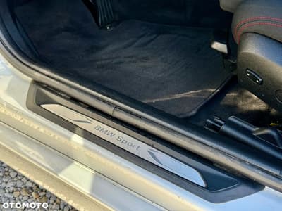 BMW Seria 3 316d Sport Line — zdjęcie 15