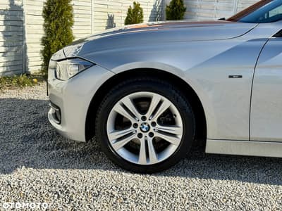 BMW Seria 3 316d Sport Line — zdjęcie 19