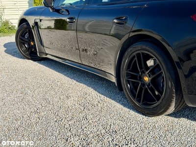 Porsche Panamera 4 PDK Edition — zdjęcie 26