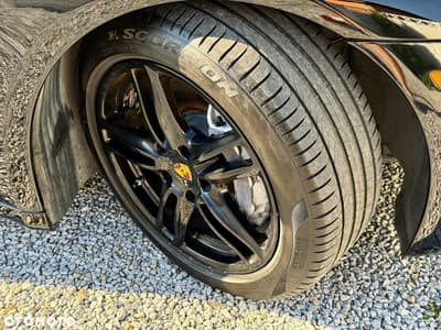 Porsche Panamera 4 PDK Edition — zdjęcie 36