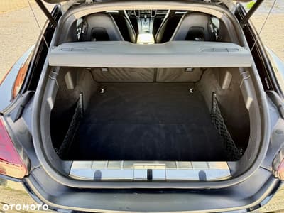 Porsche Panamera 4 PDK Edition — zdjęcie 37