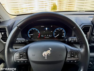 Ford Bronco — zdjęcie 12