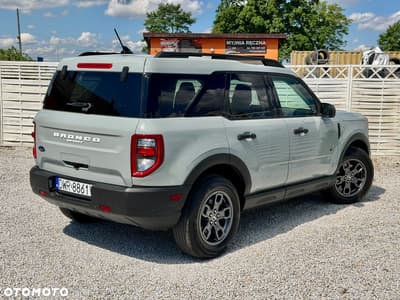 Ford Bronco — zdjęcie 3