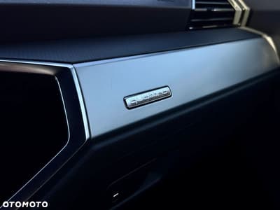 Audi Q3 45 TFSI Quattro S tronic — zdjęcie 15