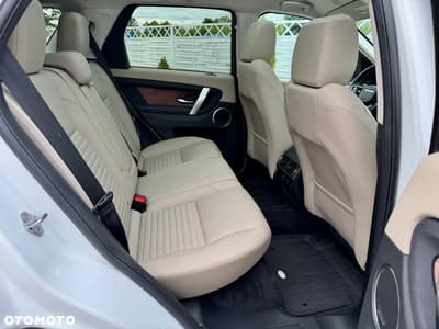 Land Rover Discovery Sport — zdjęcie 22