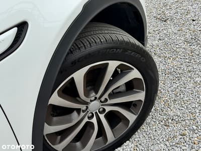 Land Rover Discovery Sport — zdjęcie 35