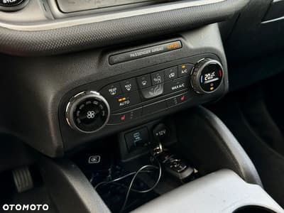 Ford Bronco — zdjęcie 11