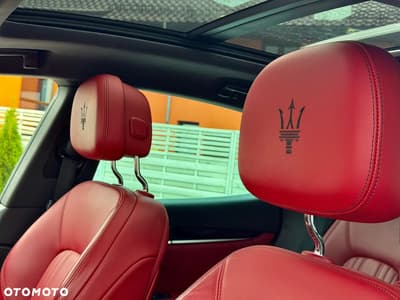 Maserati Levante S Q4 — zdjęcie 17