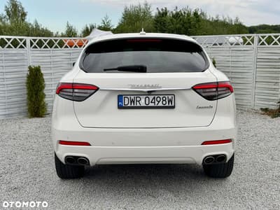 Maserati Levante S Q4 — zdjęcie 27