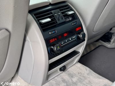 BMW Seria 5 535d xDrive Sport-Aut Modern Line — zdjęcie 19