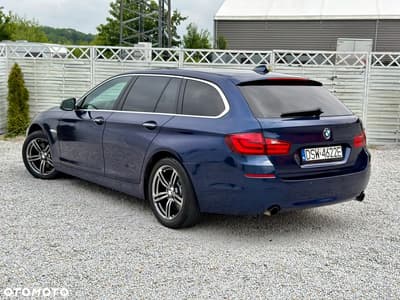 BMW Seria 5 535d xDrive Sport-Aut Modern Line — zdjęcie 2