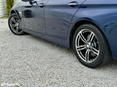 BMW Seria 5 535d xDrive Sport-Aut Modern Line — zdjęcie 25