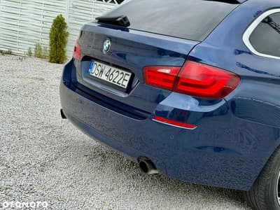 BMW Seria 5 535d xDrive Sport-Aut Modern Line — zdjęcie 32
