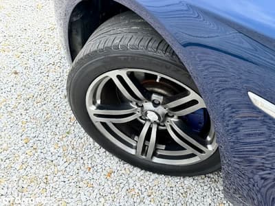 BMW Seria 5 535d xDrive Sport-Aut Modern Line — zdjęcie 34