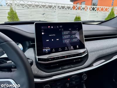 Jeep Compass — zdjęcie 15