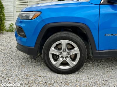 Jeep Compass — zdjęcie 22