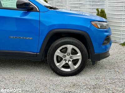 Jeep Compass — zdjęcie 30