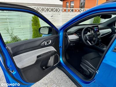 Jeep Compass — zdjęcie 37