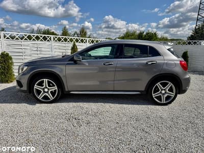 Mercedes-Benz GLA 250 4Matic 7G-DCT — zdjęcie 23