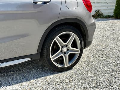 Mercedes-Benz GLA 250 4Matic 7G-DCT — zdjęcie 25