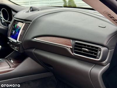 Maserati Levante S Q4 — zdjęcie 16