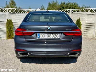 BMW Seria 7 750i xDrive Edition Exclusive — zdjęcie 28