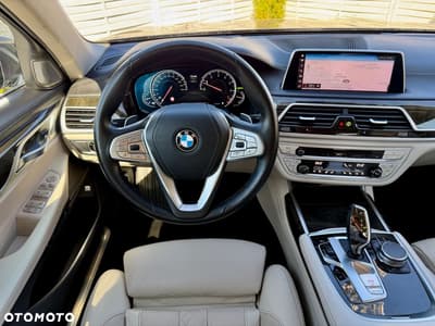 BMW Seria 7 750i xDrive Edition Exclusive — zdjęcie 6