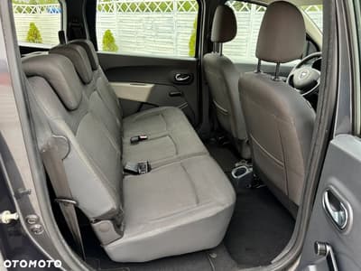 Dacia Lodgy 1.5 dCi Prestige — zdjęcie 17