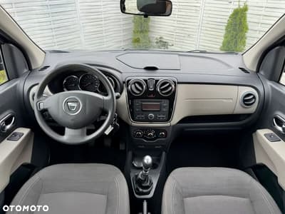 Dacia Lodgy 1.5 dCi Prestige — zdjęcie 9