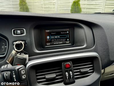 Volvo V40 D2 Momentum — zdjęcie 13