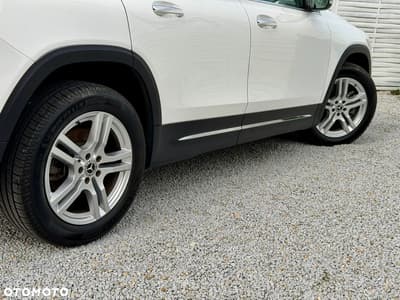 Mercedes-Benz GLB 250 4Matic 8G-DCT — zdjęcie 31