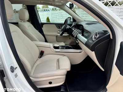 Mercedes-Benz GLB 250 4Matic 8G-DCT — zdjęcie 5