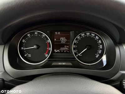 Skoda RAPID 1.2 TSI Style — zdjęcie 14