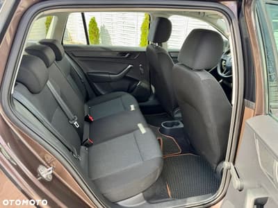 Skoda RAPID 1.2 TSI Style — zdjęcie 17
