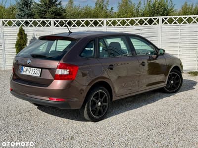 Skoda RAPID 1.2 TSI Style — zdjęcie 3