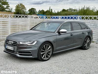 Audi S6 Avant Standard
