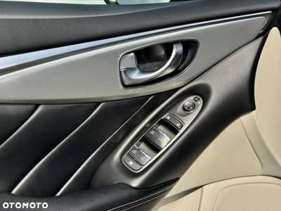Infiniti Q50 Q50S 3.0t Sport — zdjęcie 17