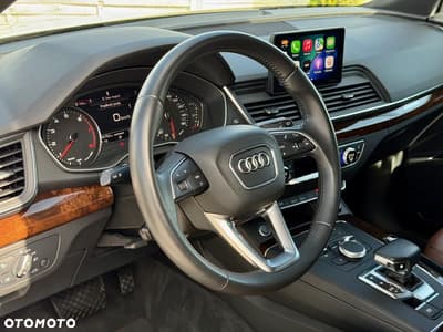 Audi Q5 45 TFSI quattro S tronic design — zdjęcie 10