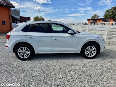 Audi Q5 45 TFSI quattro S tronic design — zdjęcie 32