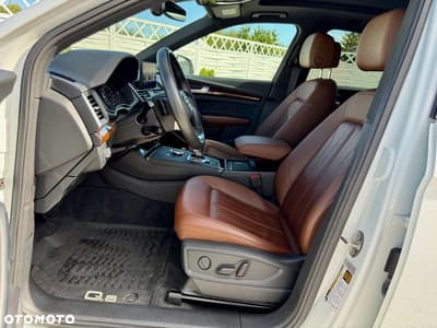Audi Q5 45 TFSI quattro S tronic design — zdjęcie 8