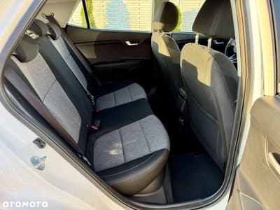 Kia Stonic 1.0 T-GDI L Business Line DCT — zdjęcie 20