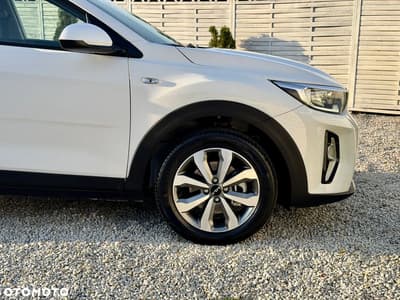 Kia Stonic 1.0 T-GDI L Business Line DCT — zdjęcie 31
