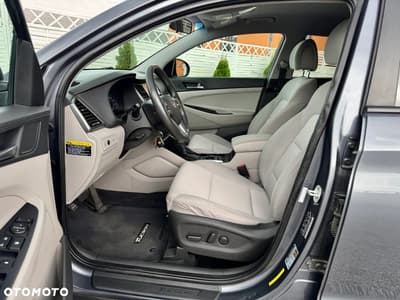 Hyundai Tucson — zdjęcie 8