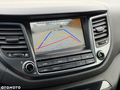 Hyundai Tucson 2.0 CRDI BlueDrive GO 2WD — zdjęcie 13