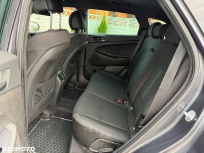 Hyundai Tucson 2.0 CRDI BlueDrive GO 2WD — zdjęcie 18
