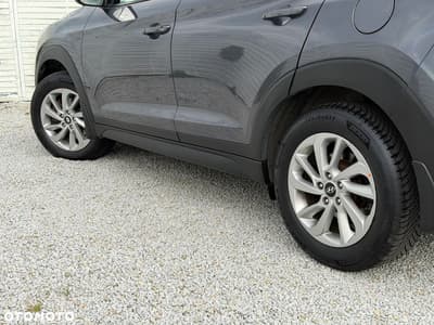 Hyundai Tucson 2.0 CRDI BlueDrive GO 2WD — zdjęcie 23