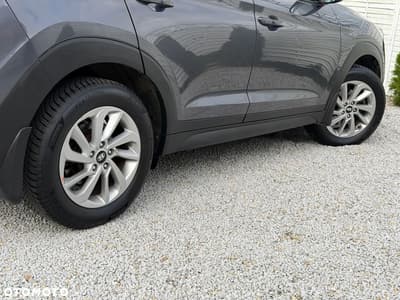Hyundai Tucson 2.0 CRDI BlueDrive GO 2WD — zdjęcie 28
