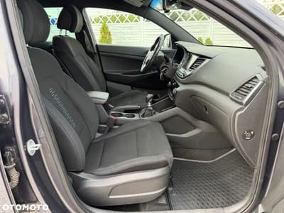 Hyundai Tucson 2.0 CRDI BlueDrive GO 2WD — zdjęcie 5